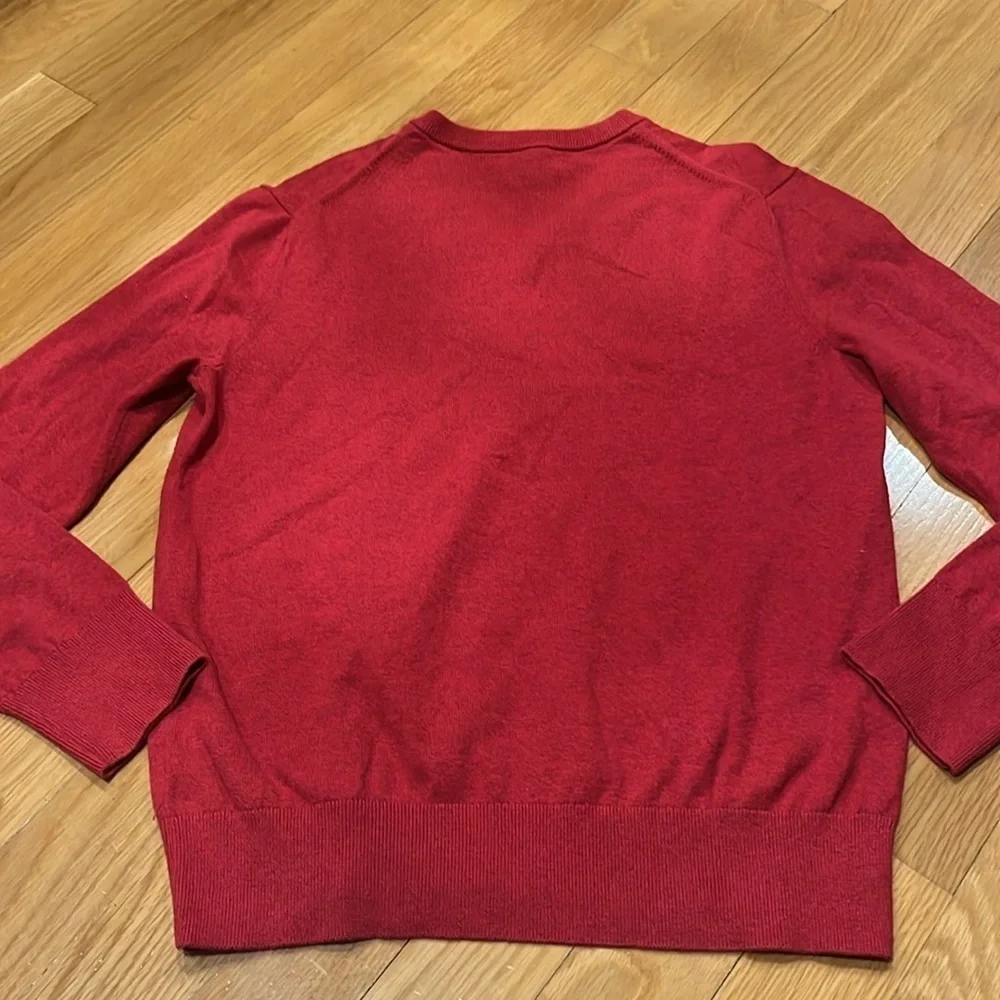 Bananan Republic men’s red cotton / cashmere blend vneck sweater size medium.